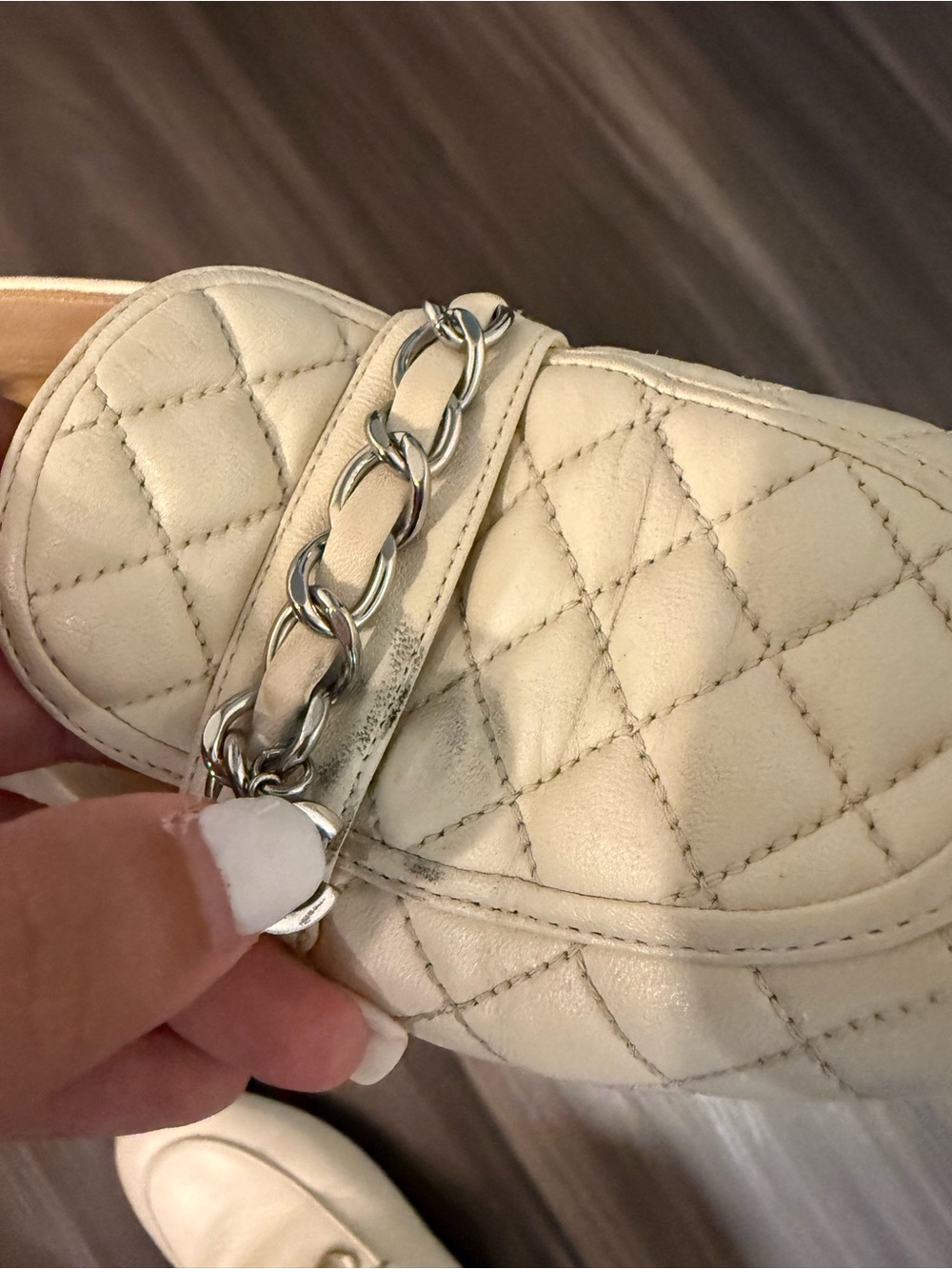 Chanel Lambskin Quilted Chain CC Loafers – Size 37 / 7 - Picture 4 of 7